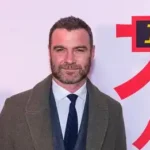 Актор та амбасадор UNITED24 Лієв Шрайбер побував на місці російського удару у Києві - INFBusiness
