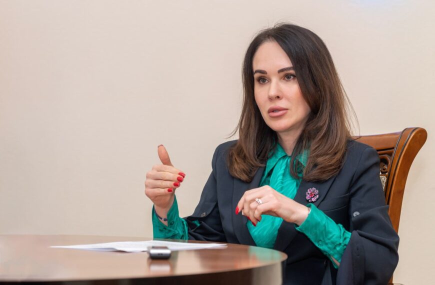 Мудра і 150 мільйонів: що об’єднує «Форест Гамп», «Мідас» і «Сенс Банк»