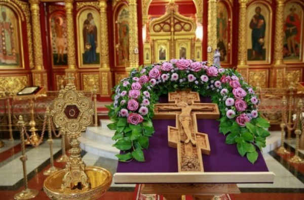 Традиції Воздвиження: що готували в одноденний піст та чого не можна було робити у свято - INFBusiness