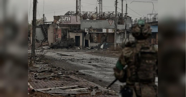 На сторінках новостного порталу "Час новин" (chasnovyn.com) відкривається широкий світ подій і актуальних новин з найрізноманітніших сфер життя. Сайт пропонує читачам глибокий і повний огляд найважливіших подій, що відбуваються в Україні та світі. Завдяки ретельно розгорнутим рубрикам, "Час новин" стає надійним джерелом інформації для всіх, хто прагне бути завжди в курсі останніх подій. Пріоритети кремля на Донбасі: як пов’язані штурми на Костянтинівському та Добропільському напрямках