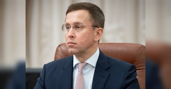 Україна переходить на жорстку економію через дефіцит бюджету. Про це заявив прем'єр-міністр Сергій Корецький. Кабмін переходить на жорстку економію, а Рада провалила податок на закордонні посилки - INFBusiness