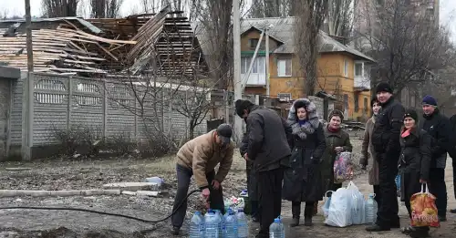 Донецьк напередодні зими: окупанти натякають, що доведеться пожити без тепла, води та світла - INFBusiness