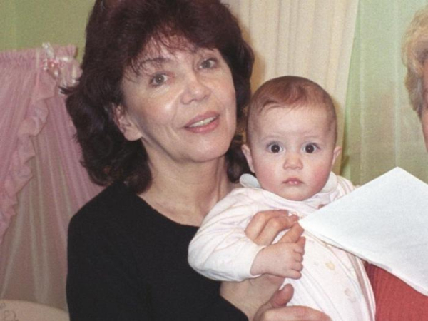 Бабуся, яка працювала в «Музеї історичних коштовностей України», з маленькою Анною Мені хотілося просто провалитися крізь землю: «Міс Всесвіт Україна"-2026 Анна Ніконова про випробування роками великої війни - INFBusiness