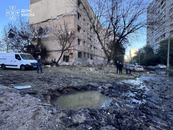 Кількість загиблих зростає, місто огорнули дим і руїни — моторошні кадри з Києва після атаки рф - INFBusiness