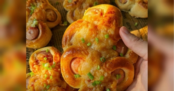 М'які та ароматні «булочки-гусенички» з ідеального тіста від майстер-шефа Валентини Кущ - INFBusiness