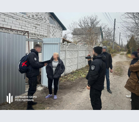 Командир військової частини змушував солдатів будувати будинки своїм родичам, погрожуючи відправкою на передову (фото) - INFBusiness
