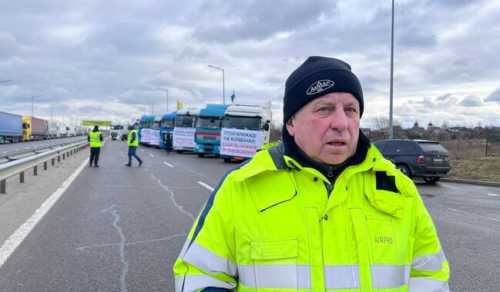 На кордоні з Польщею українські перевізники розпочали акцію протесту - INFBusiness