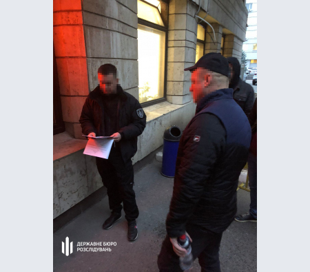 Командир військової частини змушував солдатів будувати будинки своїм родичам, погрожуючи відправкою на передову (фото) - INFBusiness